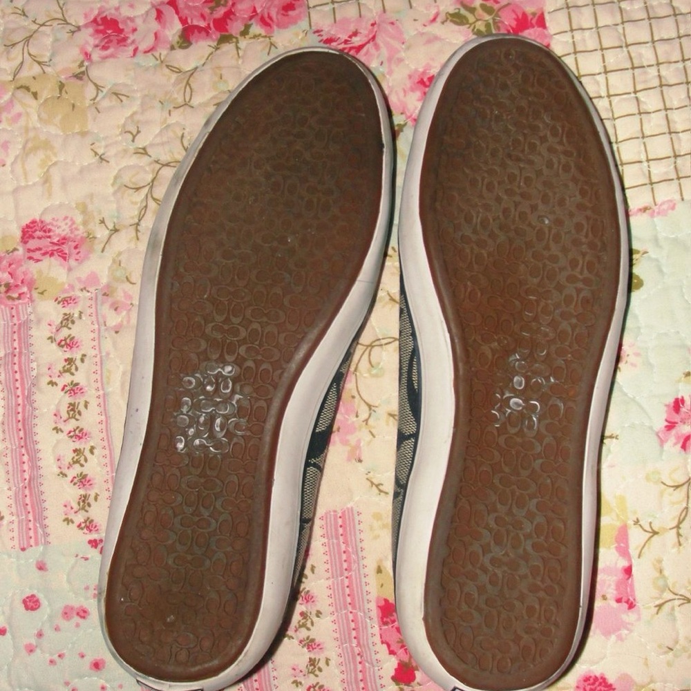 Coach Ballet Flats with Bow Accent - Picture 5 of 5